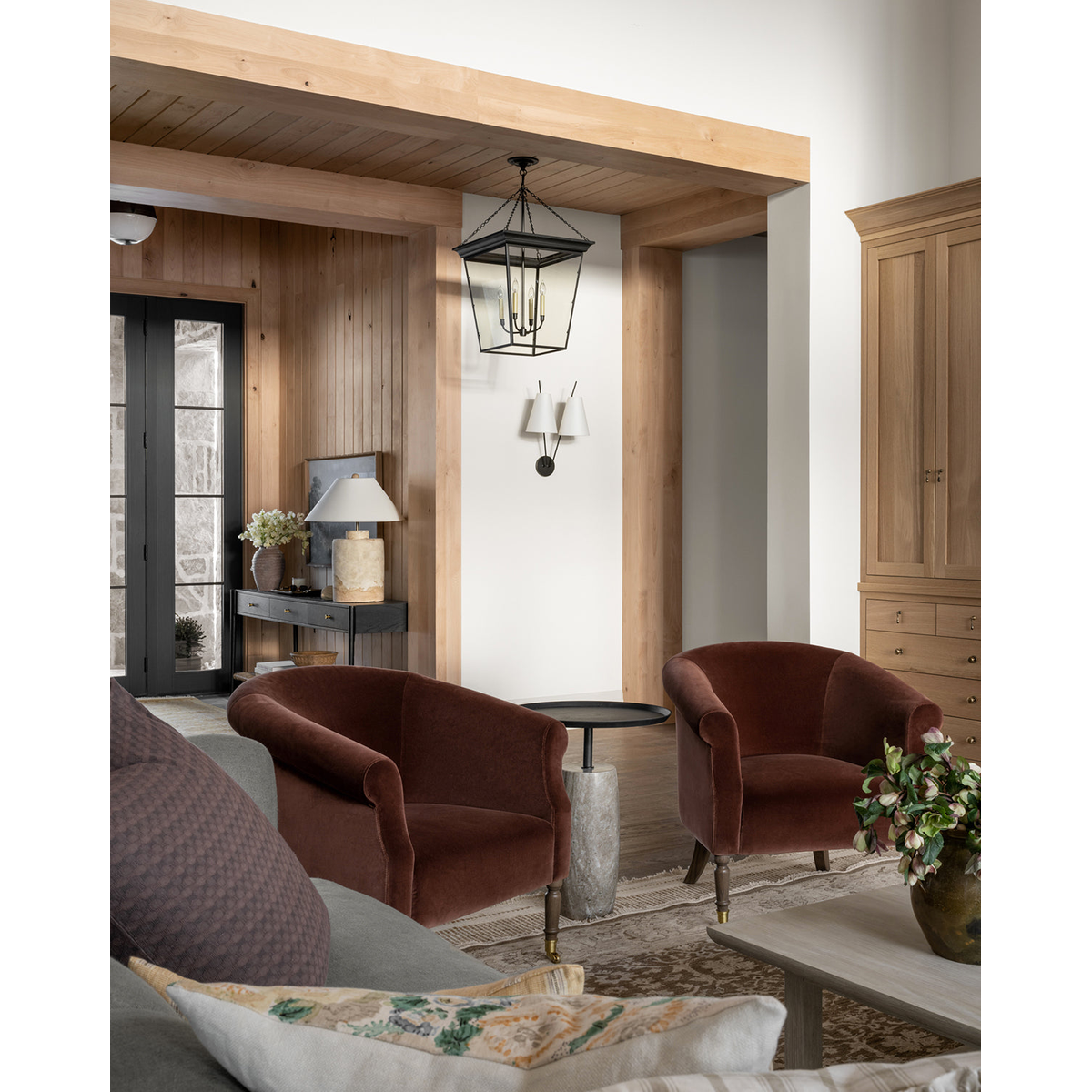 Milan Sconce