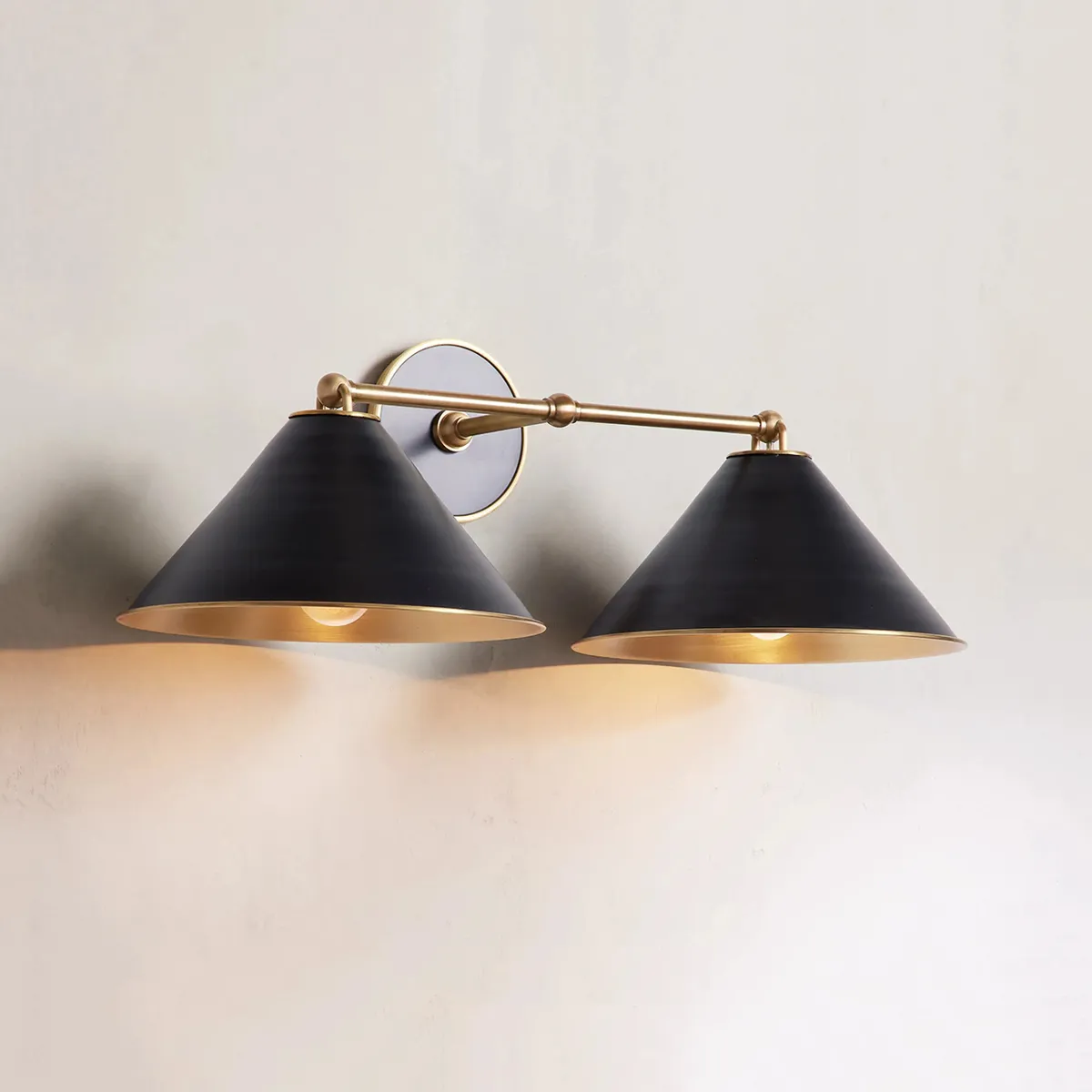 Arno Double Sconce