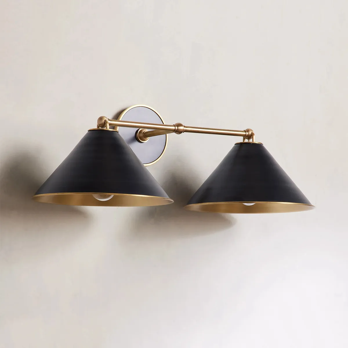 Arno Double Sconce