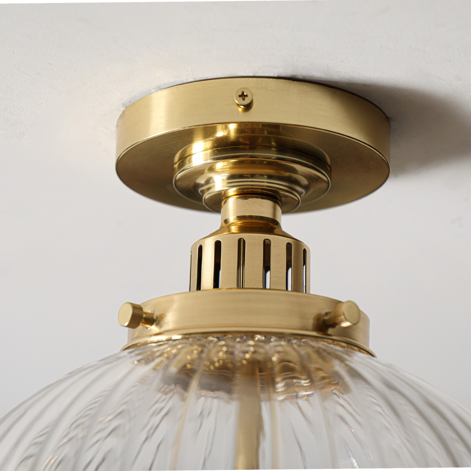 hastings-semi-flush-mount-hand-blown-ribbed-glass-antique-brass-ceiling-light-003